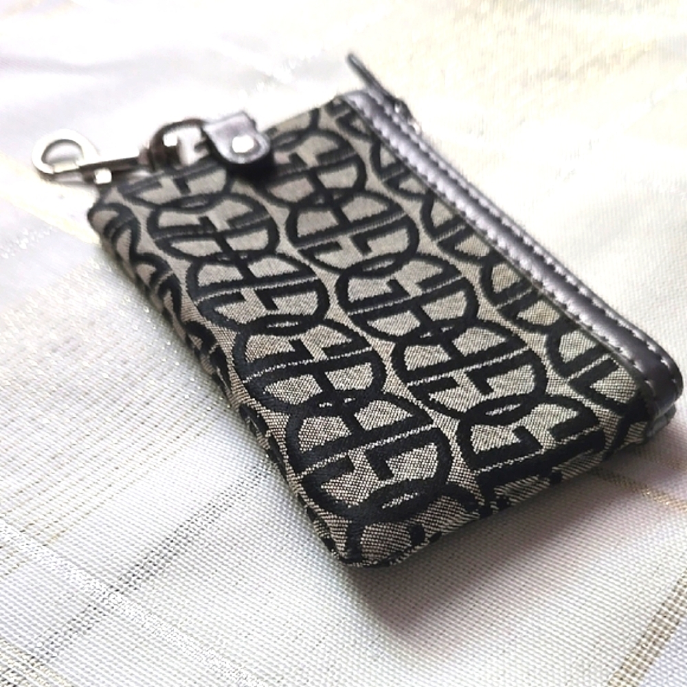 Giani Biani Black & Gray Key Pouch - Picture 7 of 16